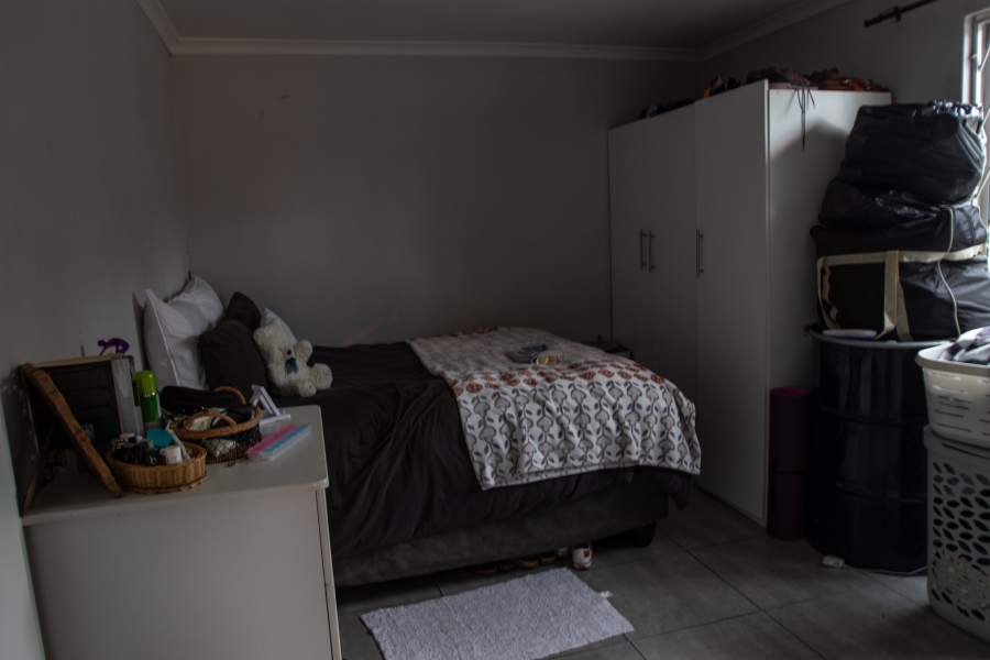 6 Bedroom Property for Sale in Scottsville Western Cape